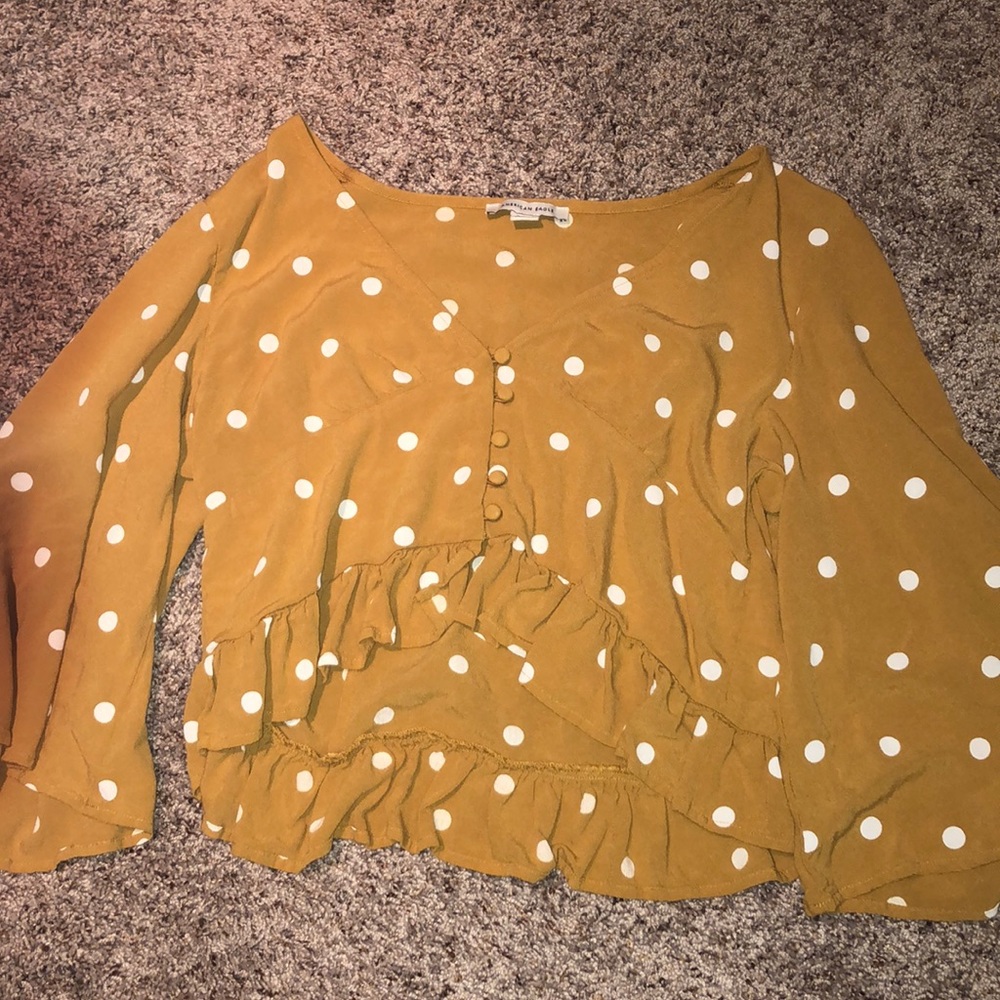 American eagle flowy crop top